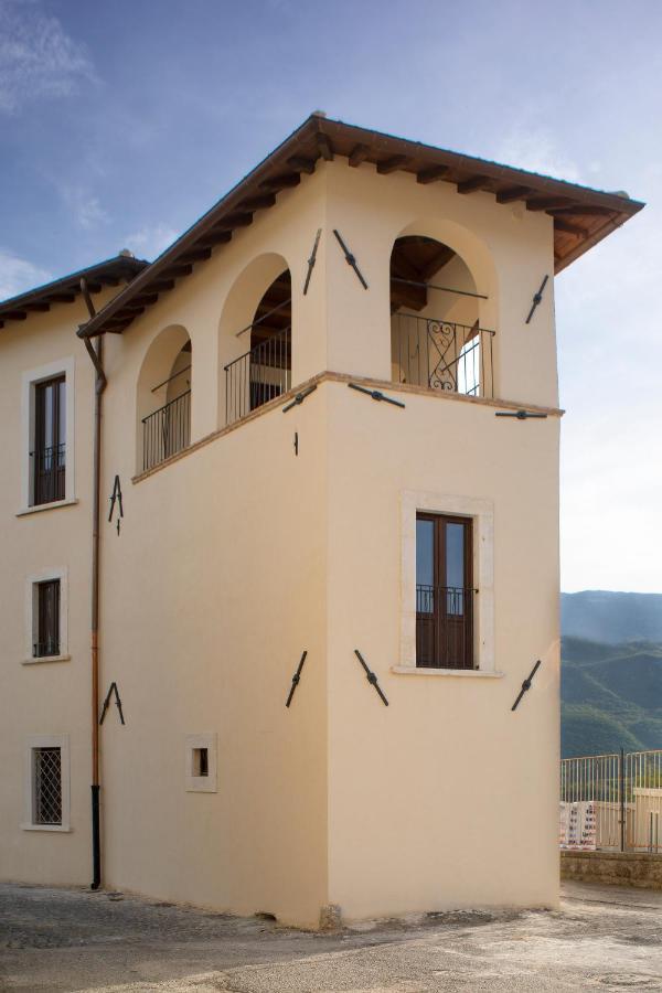 Residenza Cappelli - Affittacamere San Demetrio ne' Vestini エクステリア 写真